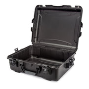 NANUK 945 open